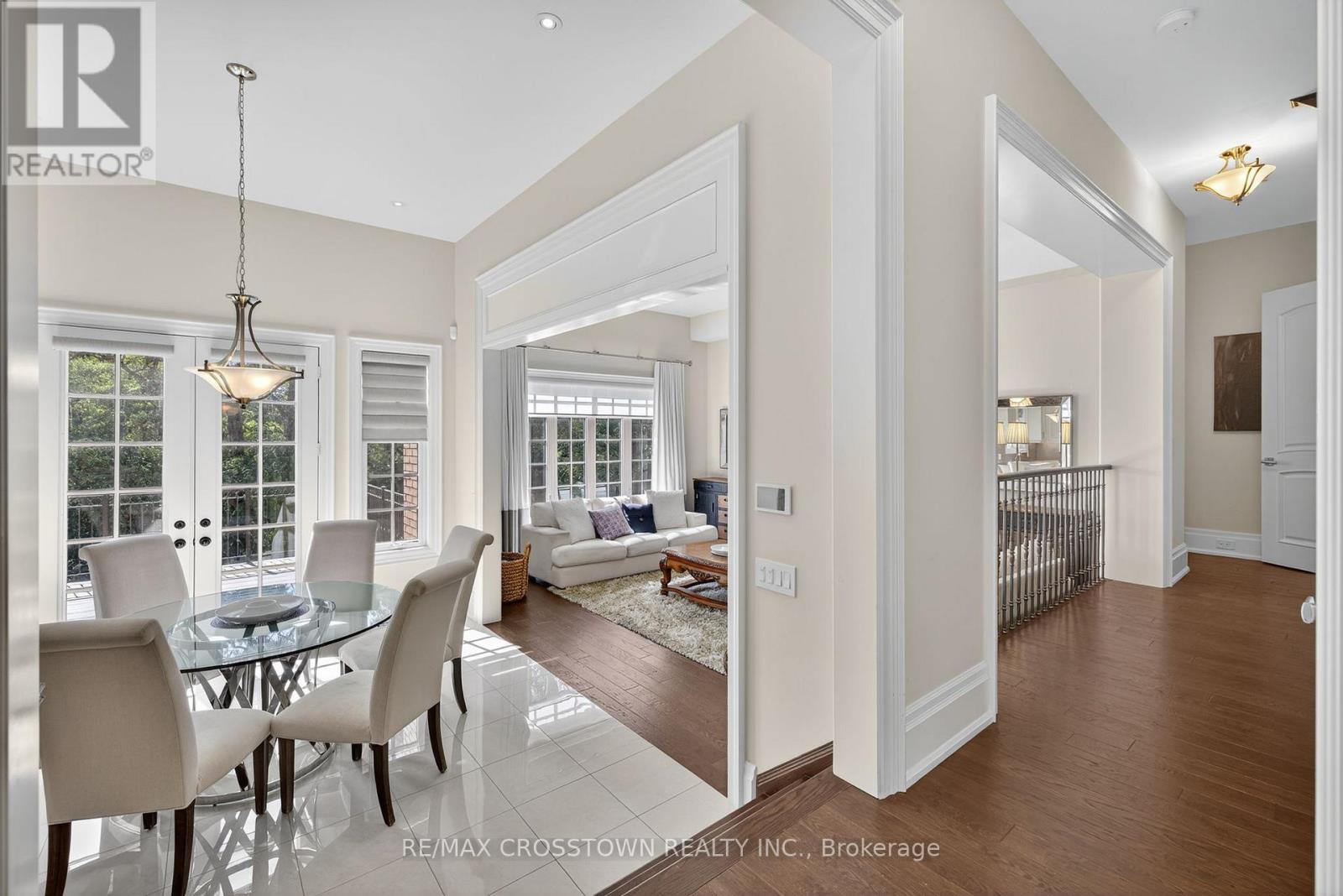 10 Annsleywood Court, Vaughan, Ontario  L4H 4G6 - Photo 18 - N12810118