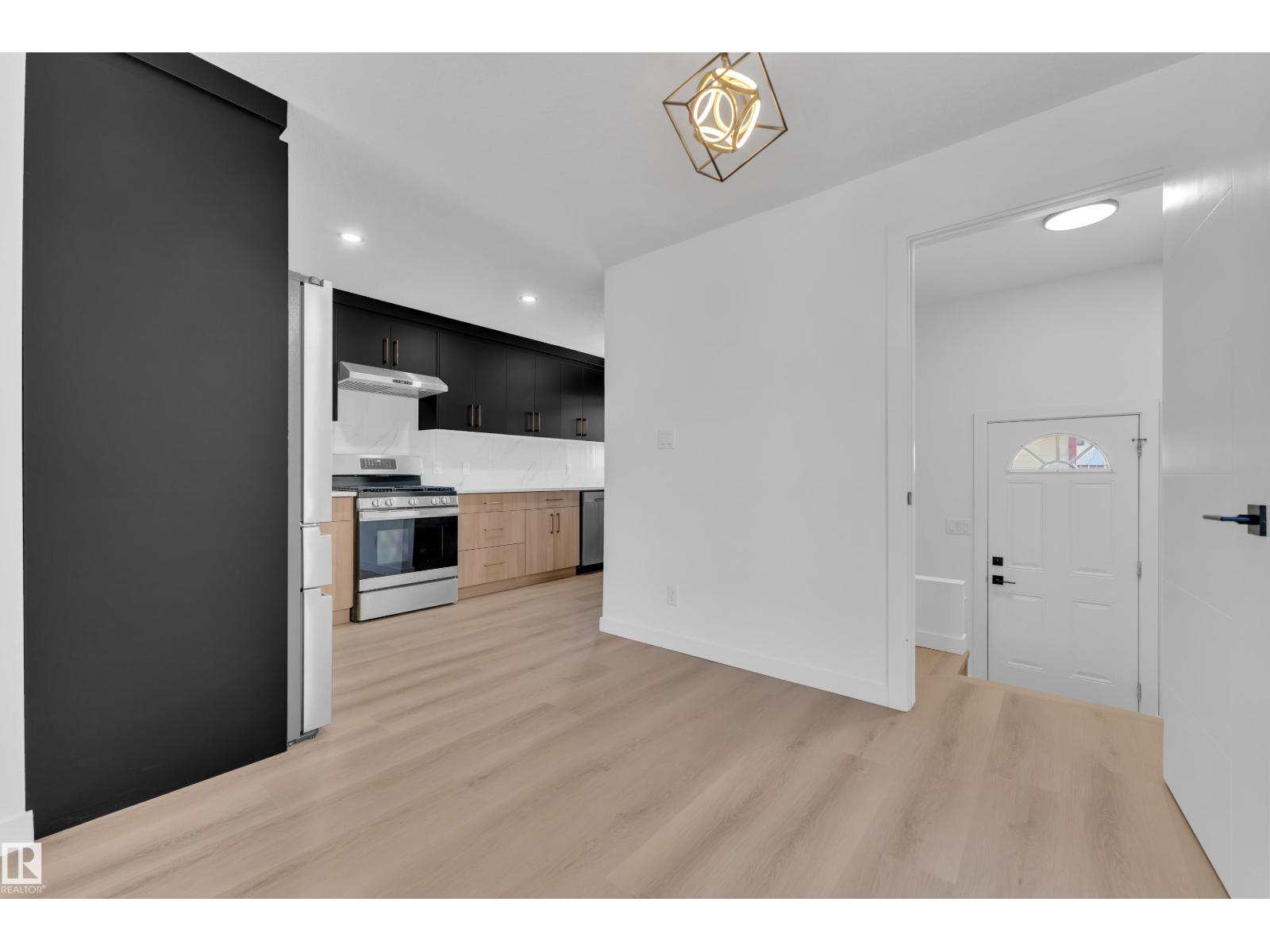 1755 37 St Nw, Edmonton, Alberta  T6L 2P6 - Photo 7 - E4470672