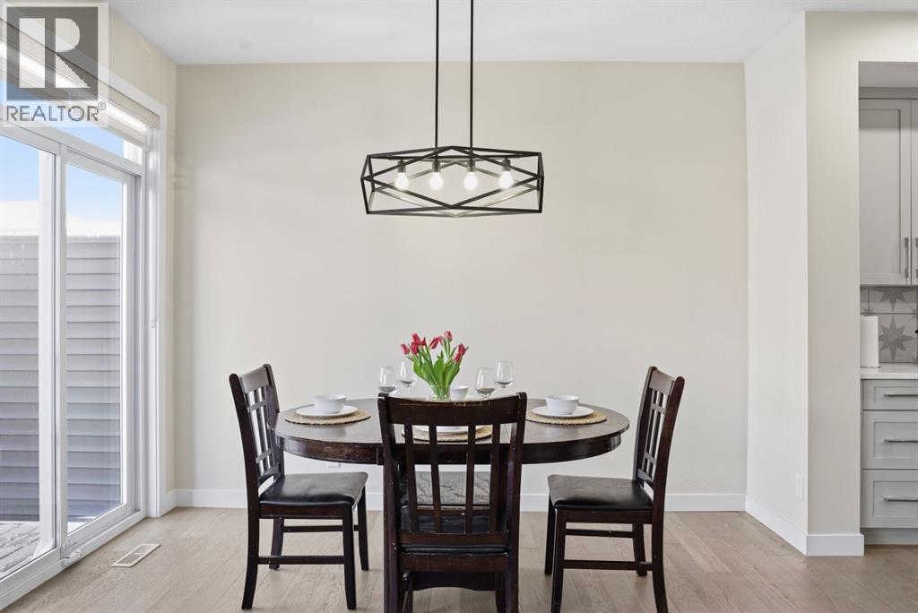 304 Creekrun Crescent Sw, Airdrie, Alberta  T4B 5J8 - Photo 7 - A2288118