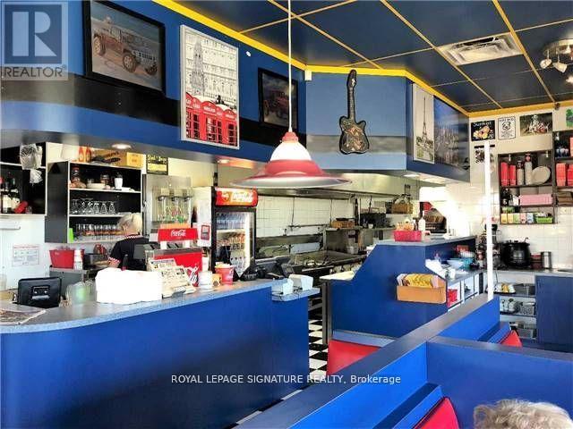 1001 Division Street, Cobourg, Ontario K9A 3J2 - Photo 3 - X12810108