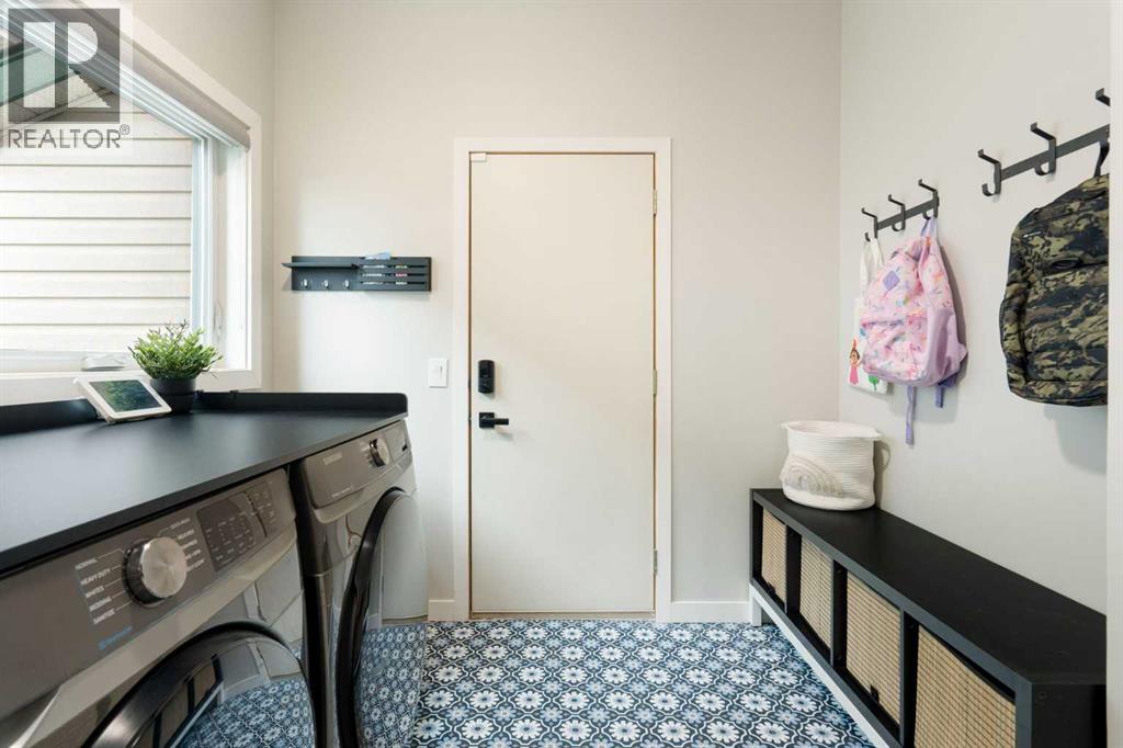 408 Mt Douglas Court Se, Calgary, Alberta  T2Z 3J7 - Photo 9 - A2286701