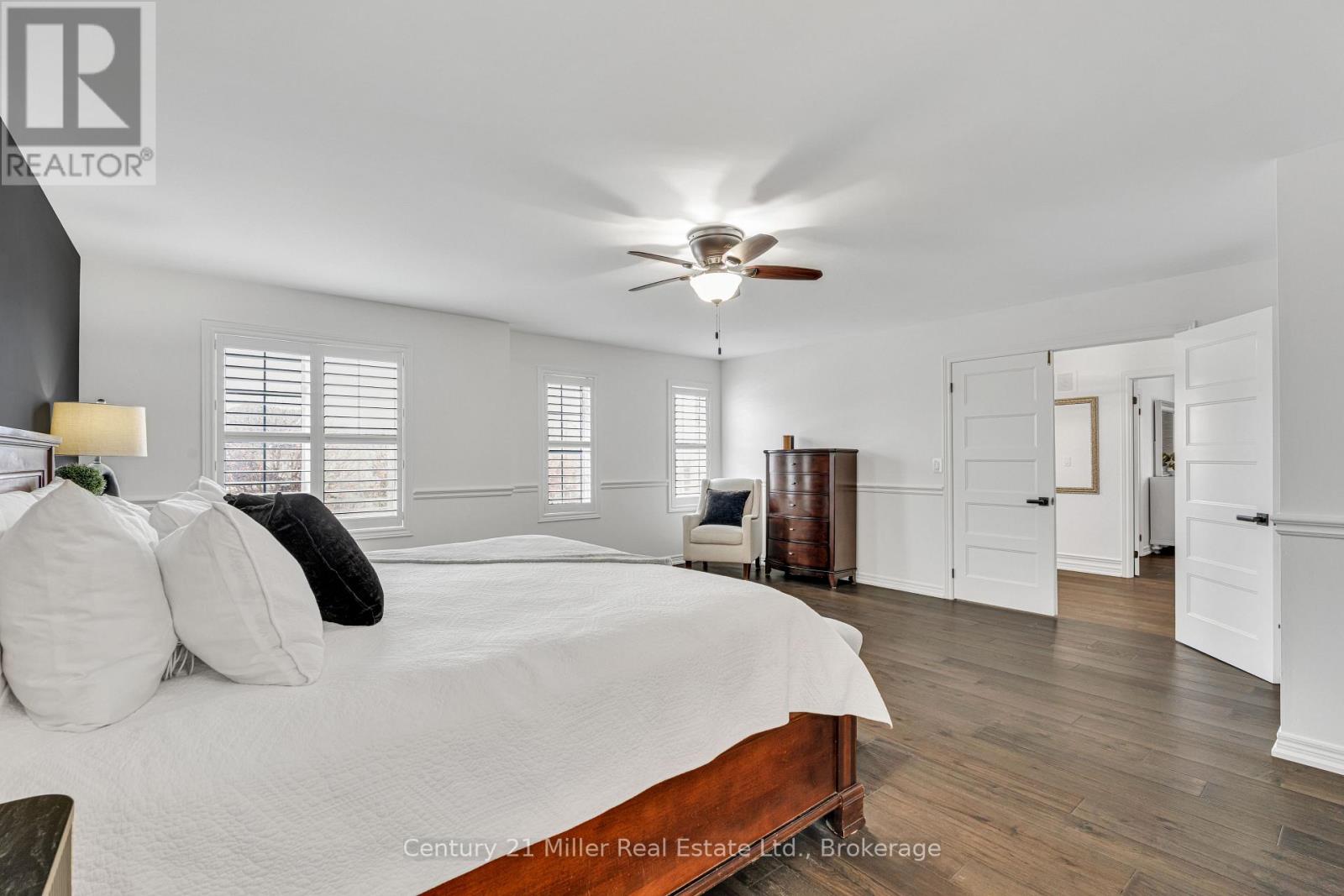 2099 Helmsley Avenue, Oakville, Ontario  L6M 4R5 - Photo 22 - W12810144