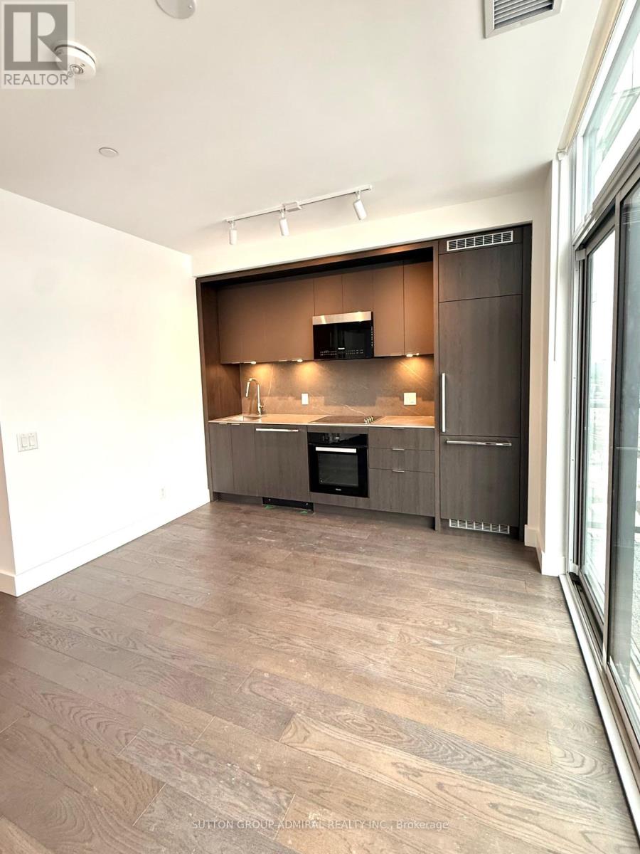 1001 - 6 Greenbriar Road, Toronto, Ontario  M2K 0H6 - Photo 11 - C12810082