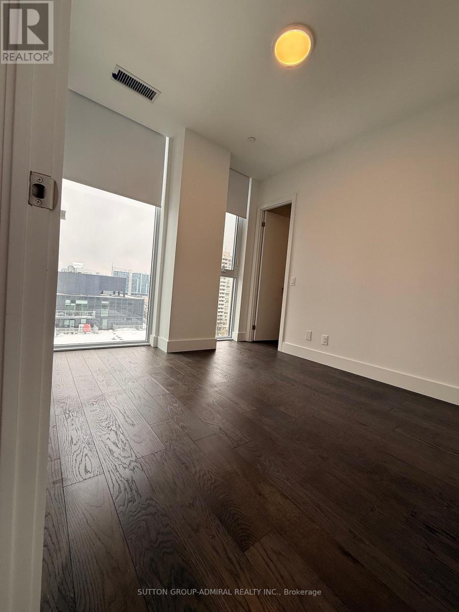 1001 - 6 Greenbriar Road, Toronto, Ontario  M2K 0H6 - Photo 13 - C12810082