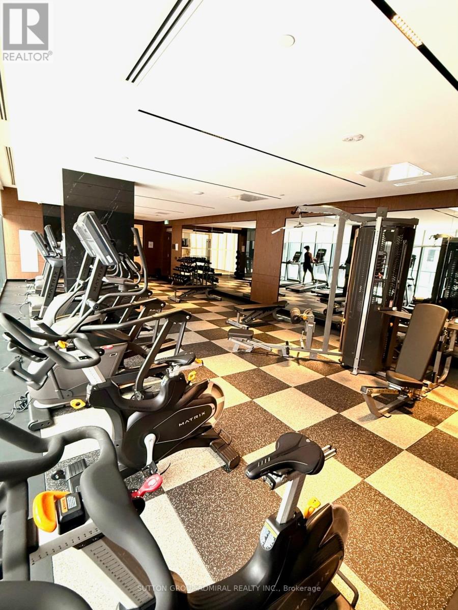 1001 - 6 Greenbriar Road, Toronto, Ontario  M2K 0H6 - Photo 38 - C12810082