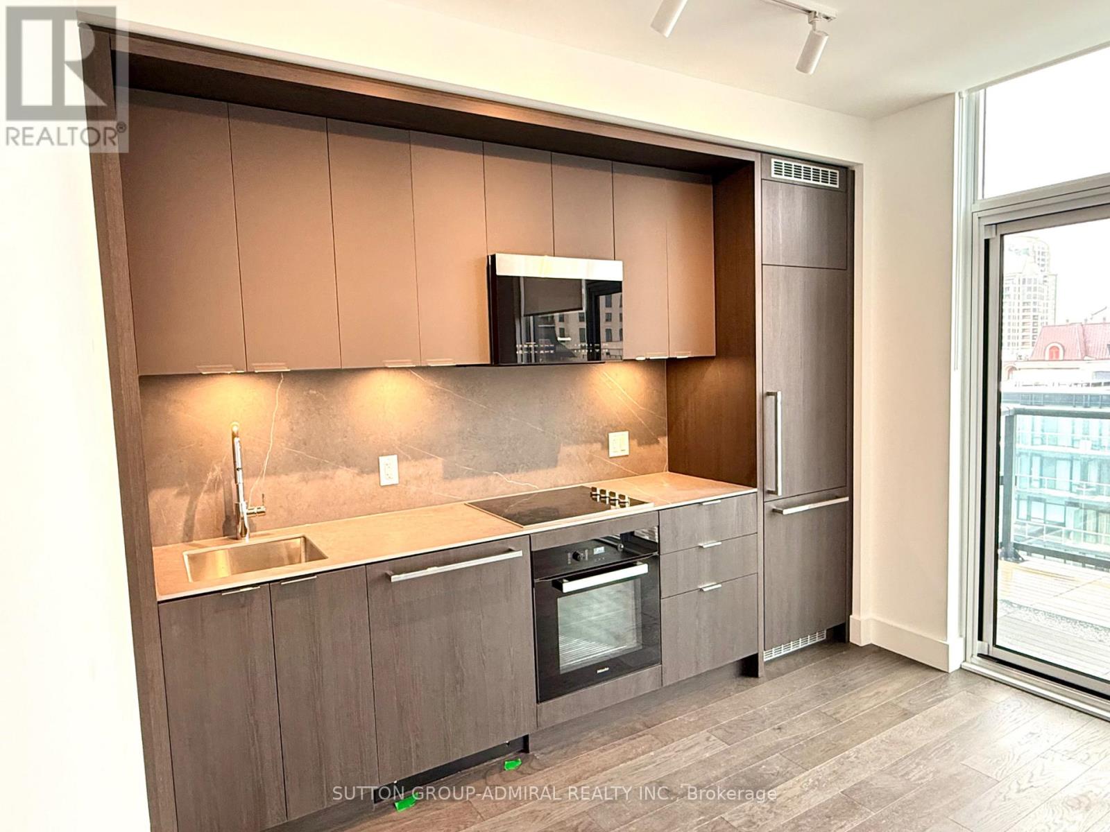 1001 - 6 Greenbriar Road, Toronto, Ontario  M2K 0H6 - Photo 7 - C12810082