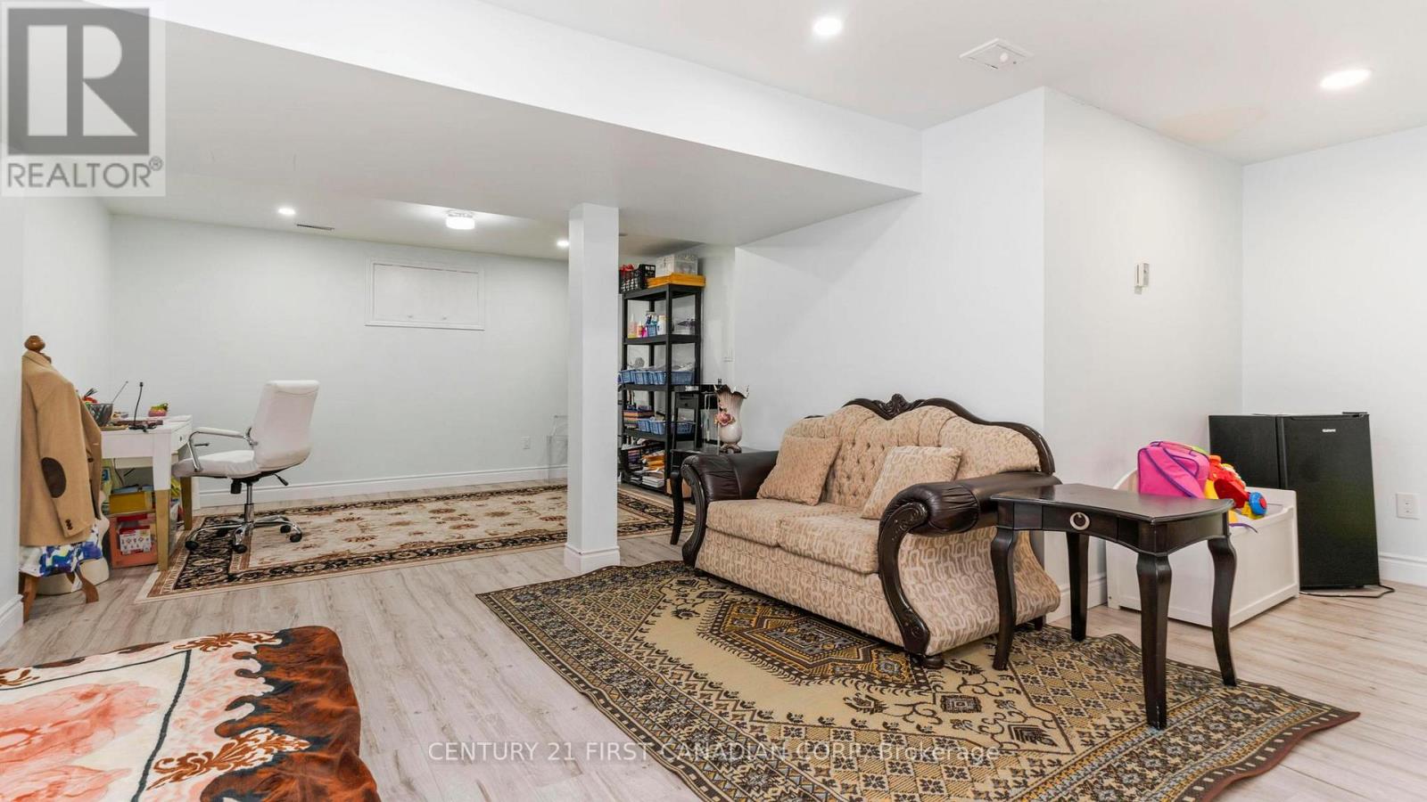 35 Hummingbird Crescent, London South, Ontario  N6J 4M3 - Photo 36 - X12647612