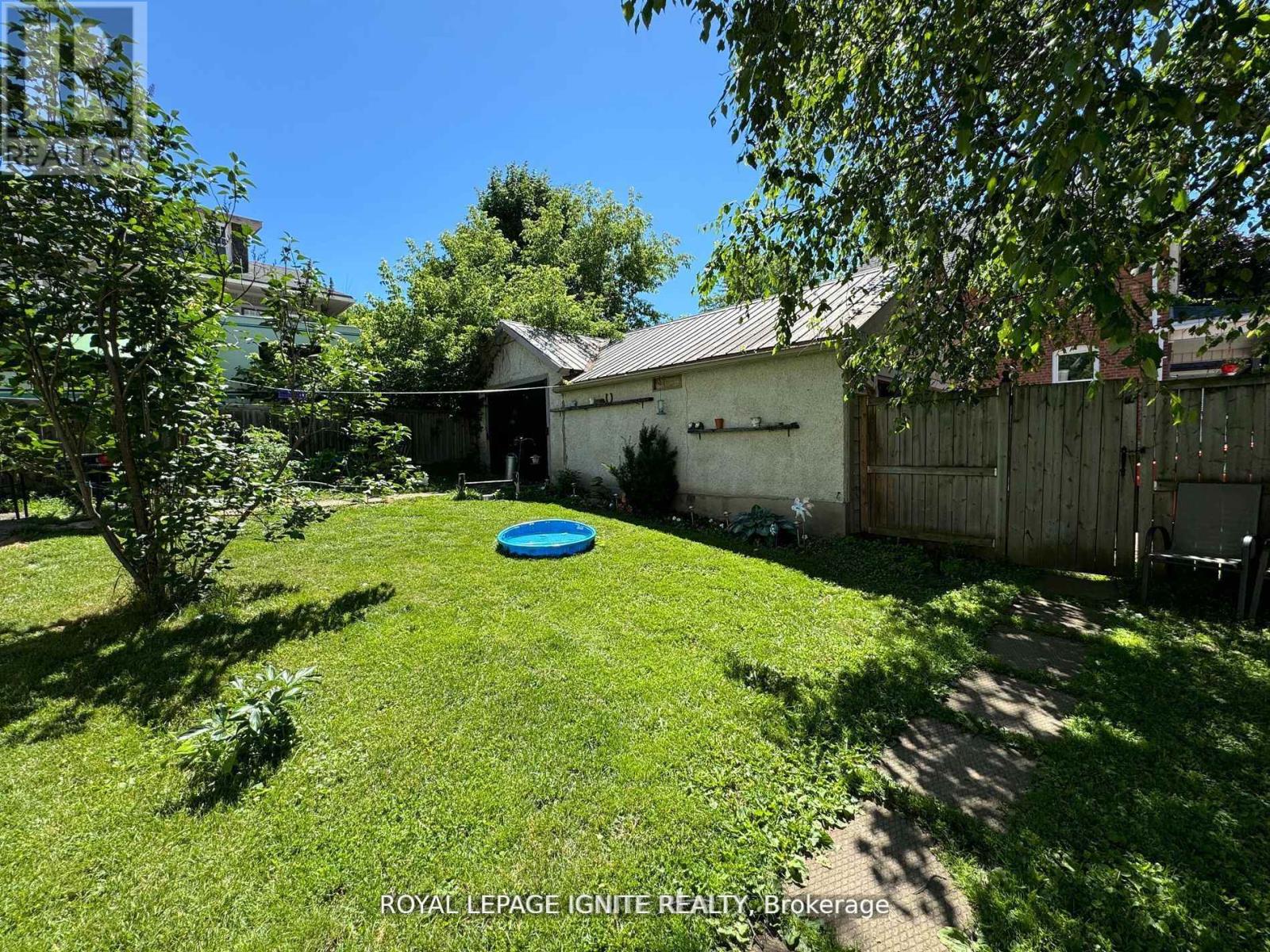 403 Mackay Street, Pembroke, Ontario  K8A 1E3 - Photo 4 - X12810146