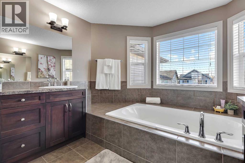 1678 Baywater Street Sw, Airdrie, Alberta  T4B 0A7 - Photo 32 - A2279646