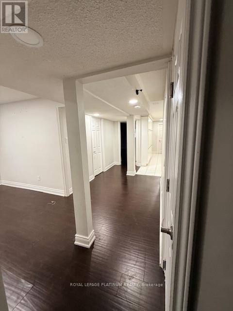 Legal Basement - 1540 Manorbrook Court, Mississauga, Ontario  L5M 4A8 - Photo 19 - W12621624