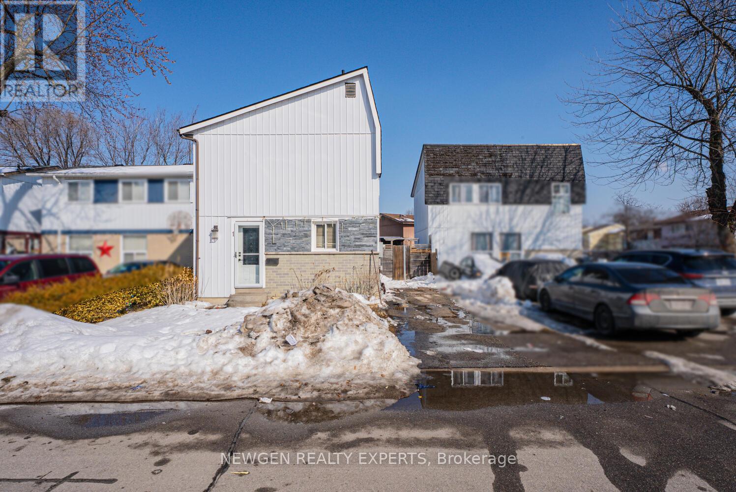 1 JACOBS SQUARE, Brampton, Ontario