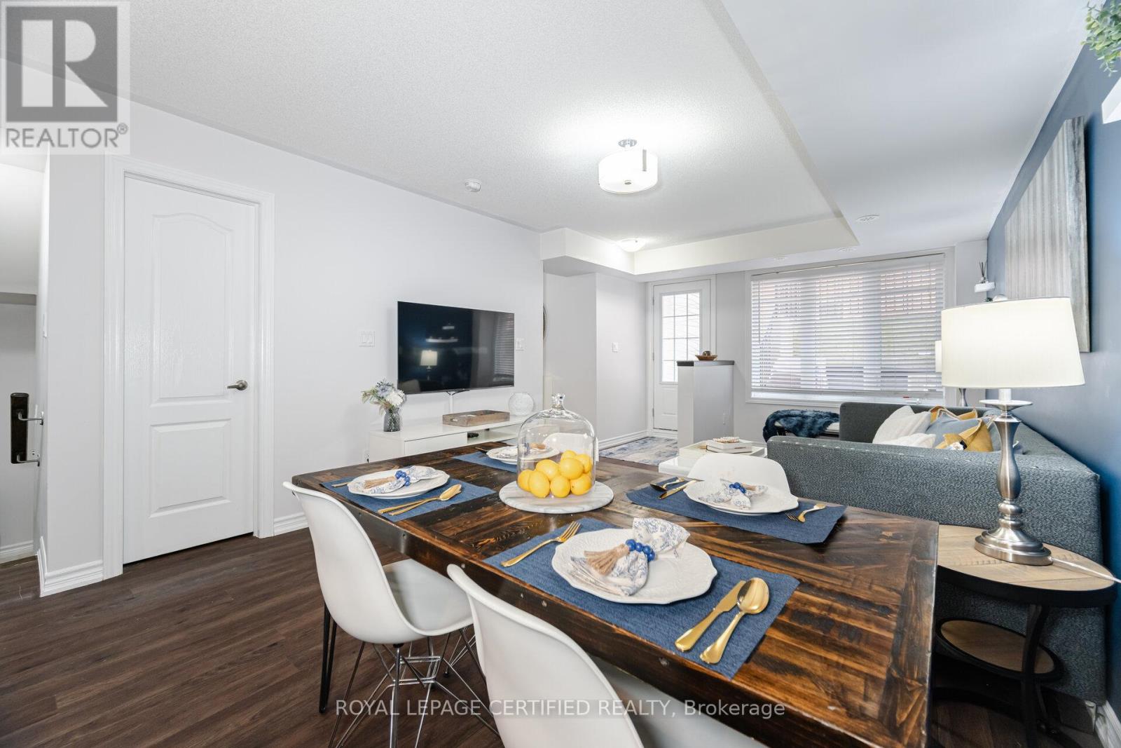 43-01 - 2420 Baronwood Drive, Oakville, Ontario  L6M 0X6 - Photo 12 - W12793060