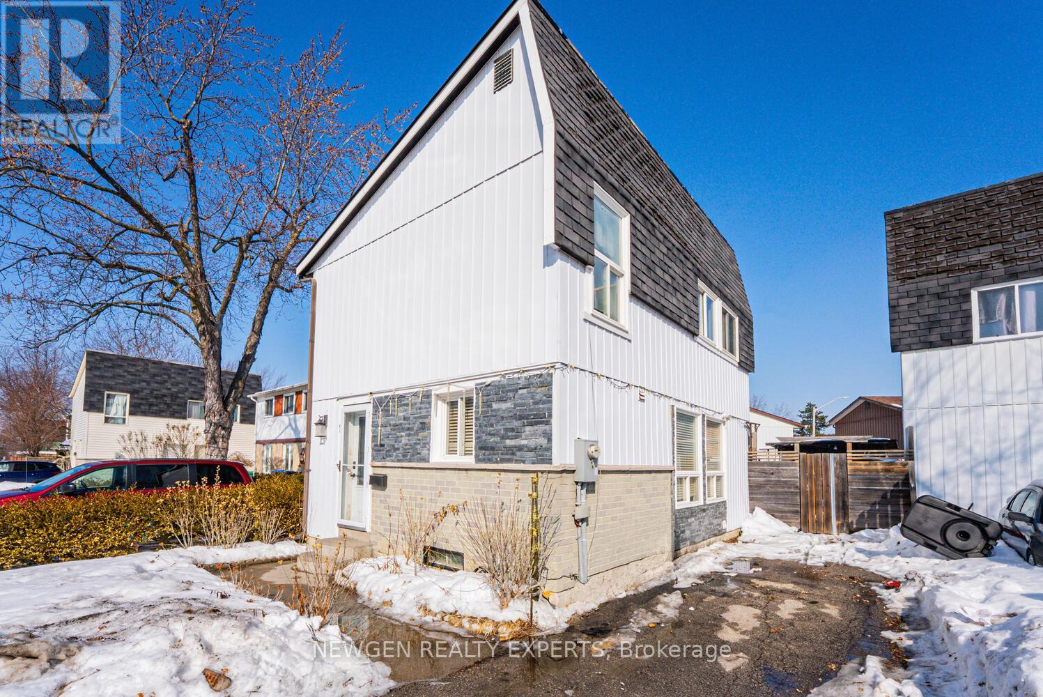 1 Jacobs Square, Brampton, Ontario  L6S 2M4 - Photo 4 - W12772486