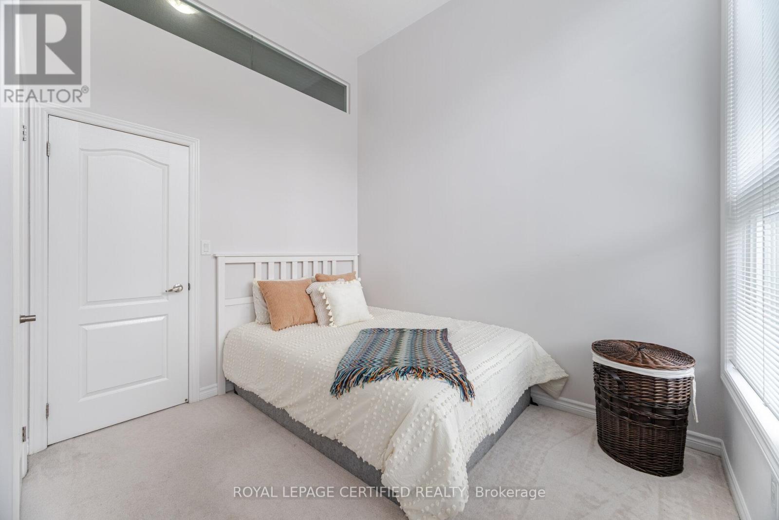 43-01 - 2420 Baronwood Drive, Oakville, Ontario  L6M 0X6 - Photo 25 - W12793060