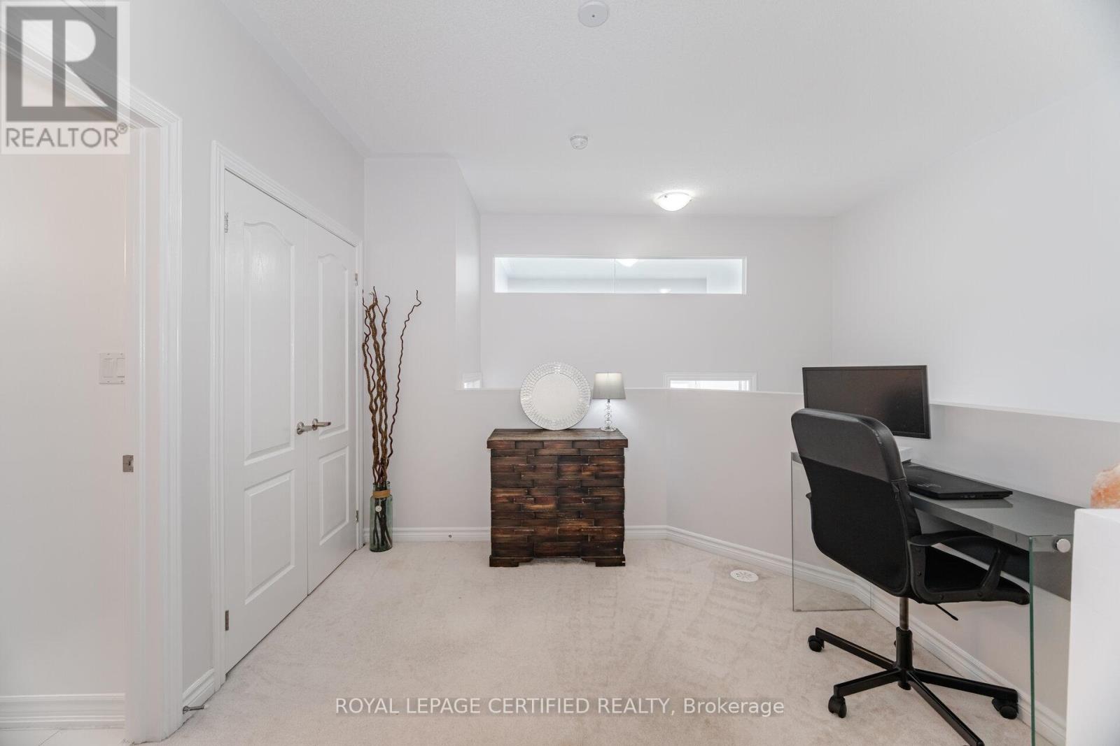 43-01 - 2420 Baronwood Drive, Oakville, Ontario  L6M 0X6 - Photo 30 - W12793060