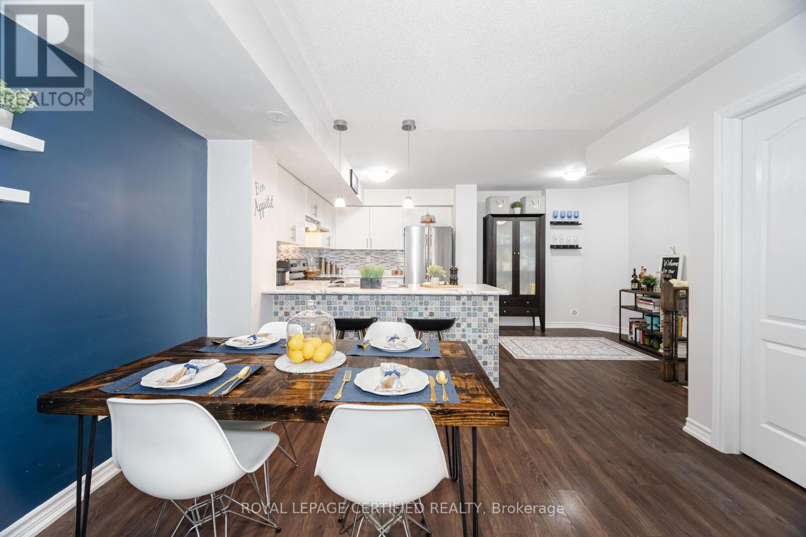 43-01 - 2420 Baronwood Drive, Oakville, Ontario  L6M 0X6 - Photo 13 - W12793060