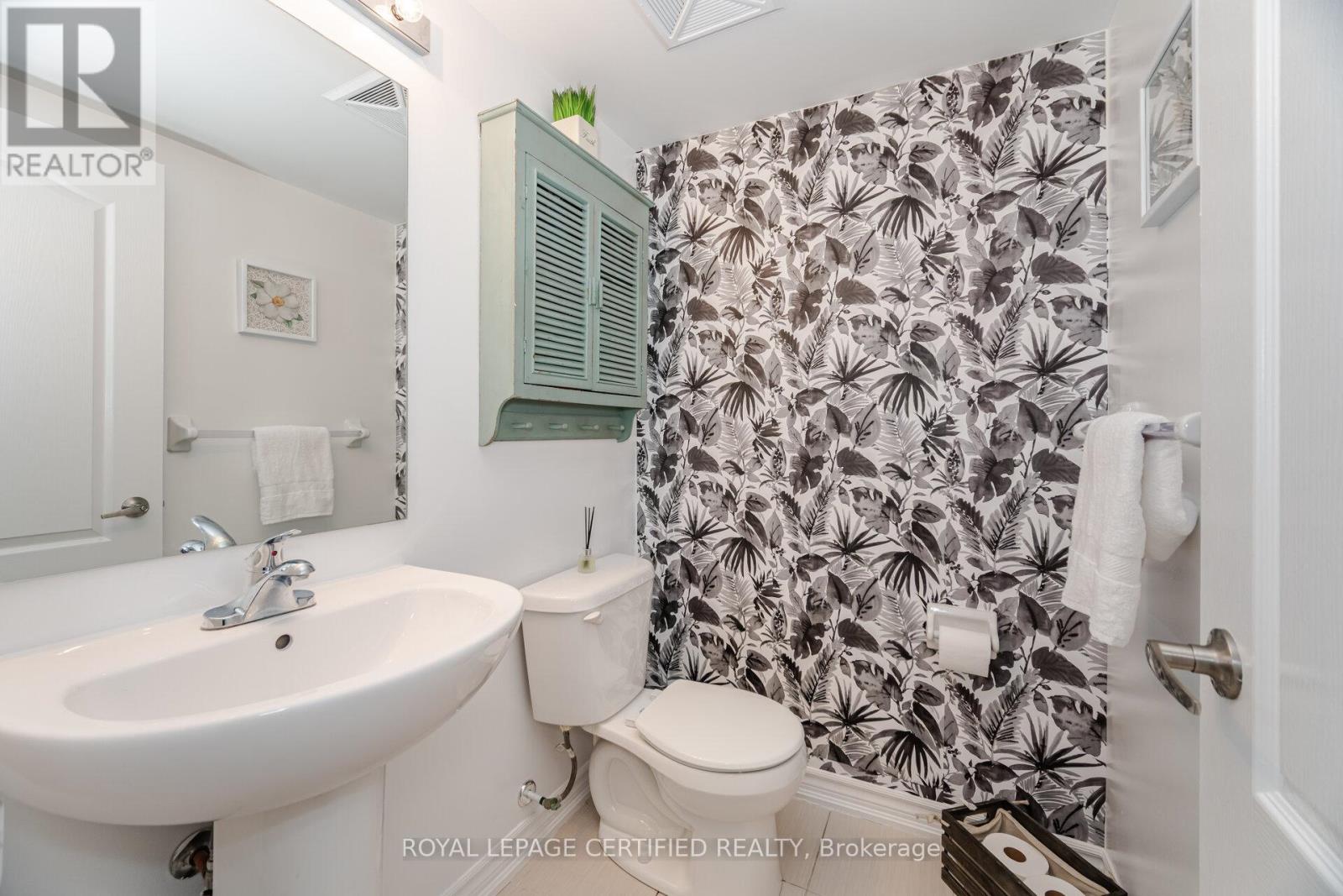 43-01 - 2420 Baronwood Drive, Oakville, Ontario  L6M 0X6 - Photo 20 - W12793060