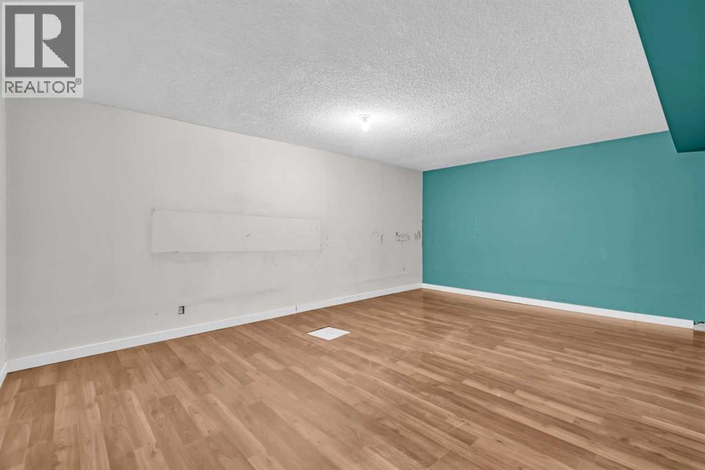 2046 33 Street Se, Calgary, Alberta  T2B 0T9 - Photo 18 - A2286555