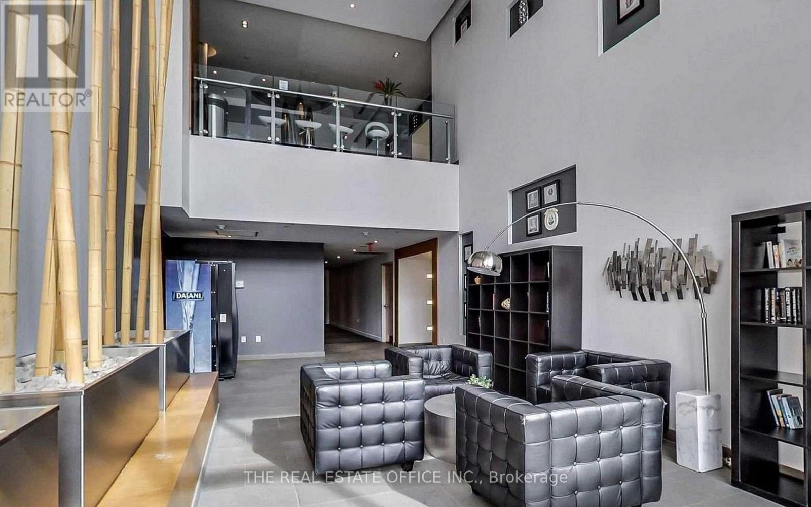 5111 - 11 Brunel Court, Toronto, Ontario  M5V 3Y3 - Photo 12 - C12810164