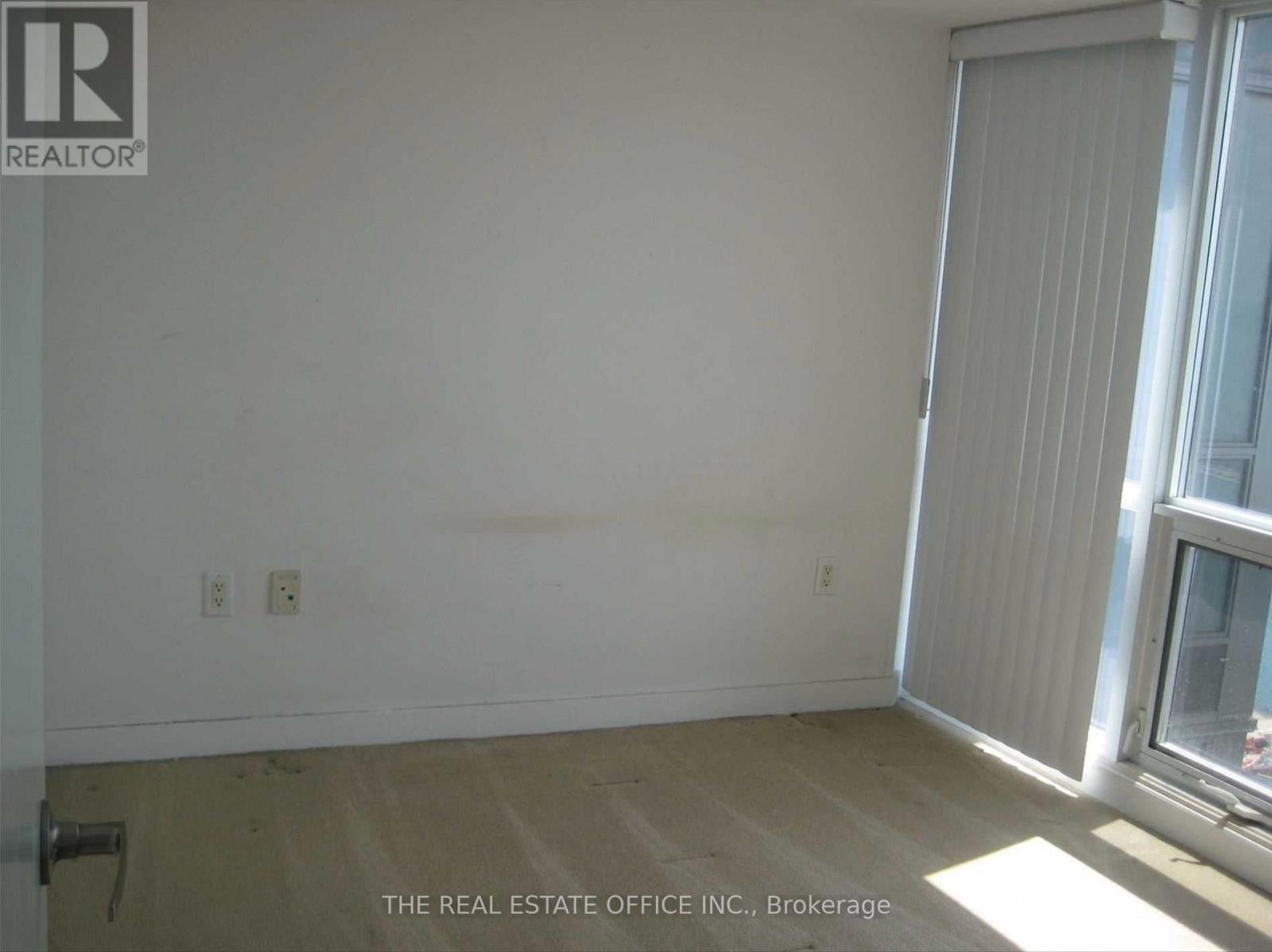 5111 - 11 Brunel Court, Toronto, Ontario  M5V 3Y3 - Photo 4 - C12810164