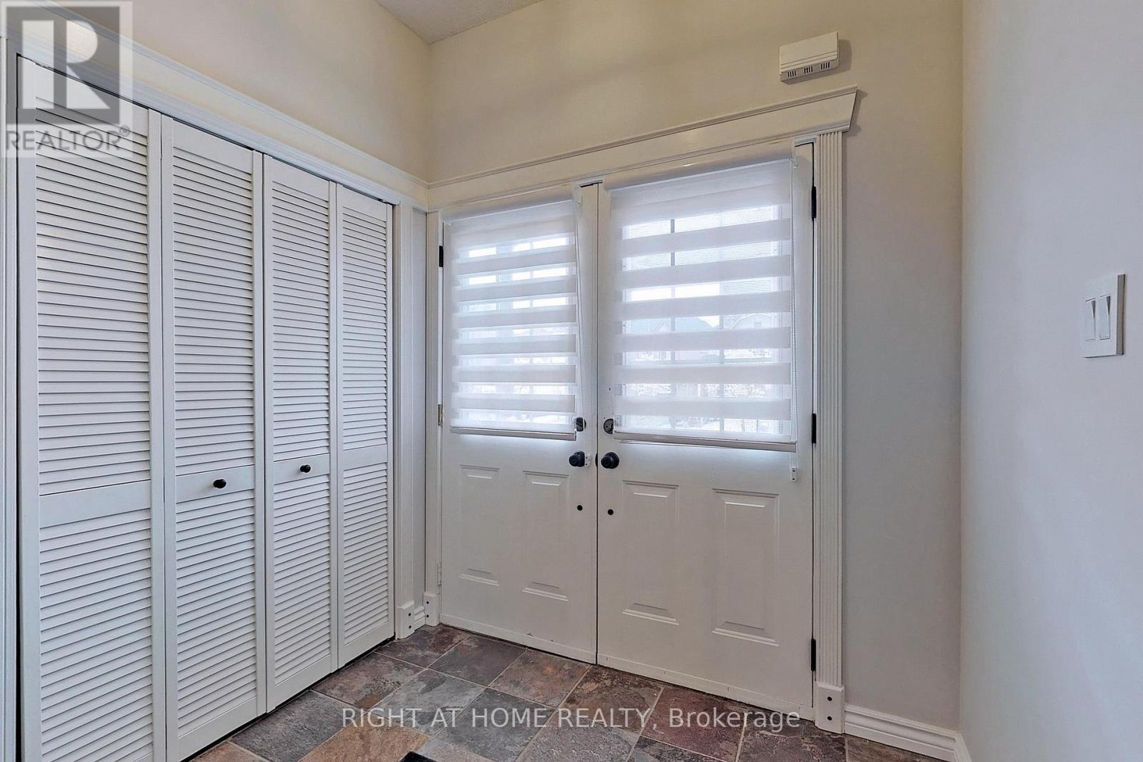 24 Antique Drive, Richmond Hill, Ontario  L4E 3X5 - Photo 11 - N12810178