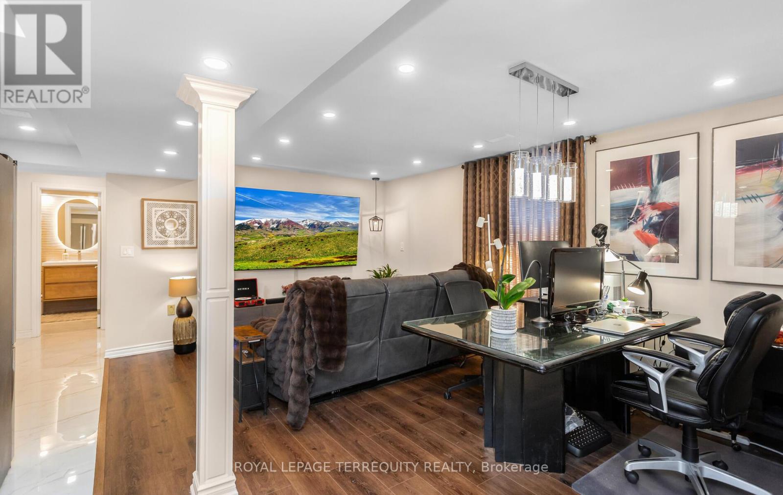 5596 Haddon Hall Road N, Mississauga, Ontario  L5M 5G4 - Photo 35 - W12810162