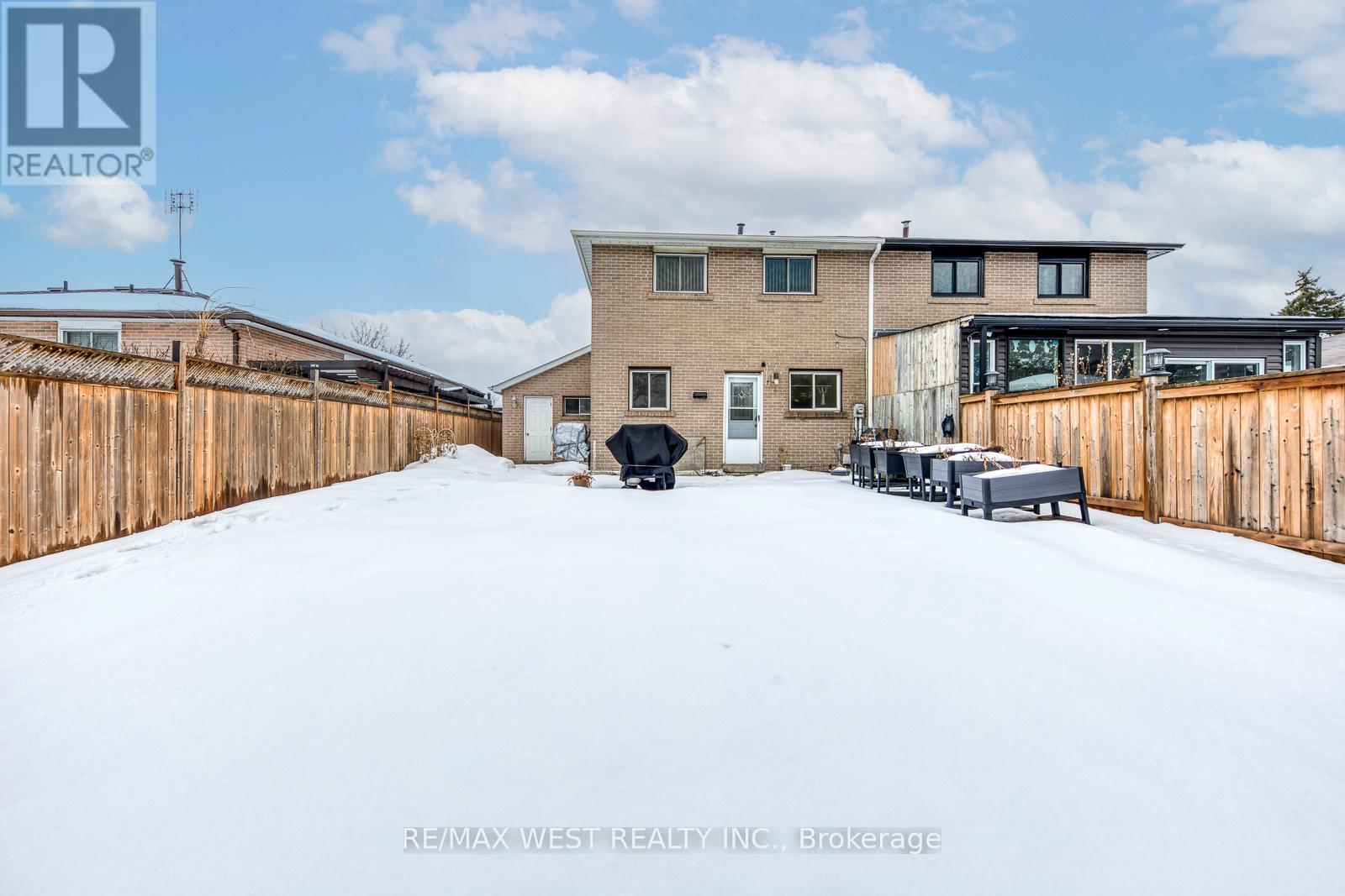 43 Flamingo Crescent, Brampton, Ontario  L6T 2G6 - Photo 40 - W12810166