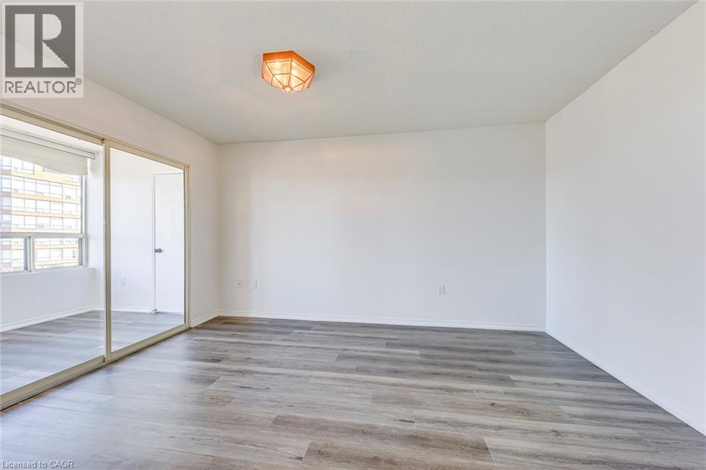 1270 Maple Crossing Boulevard Unit# 1705, Burlington, Ontario  L7S 2J3 - Photo 16 - 40804211