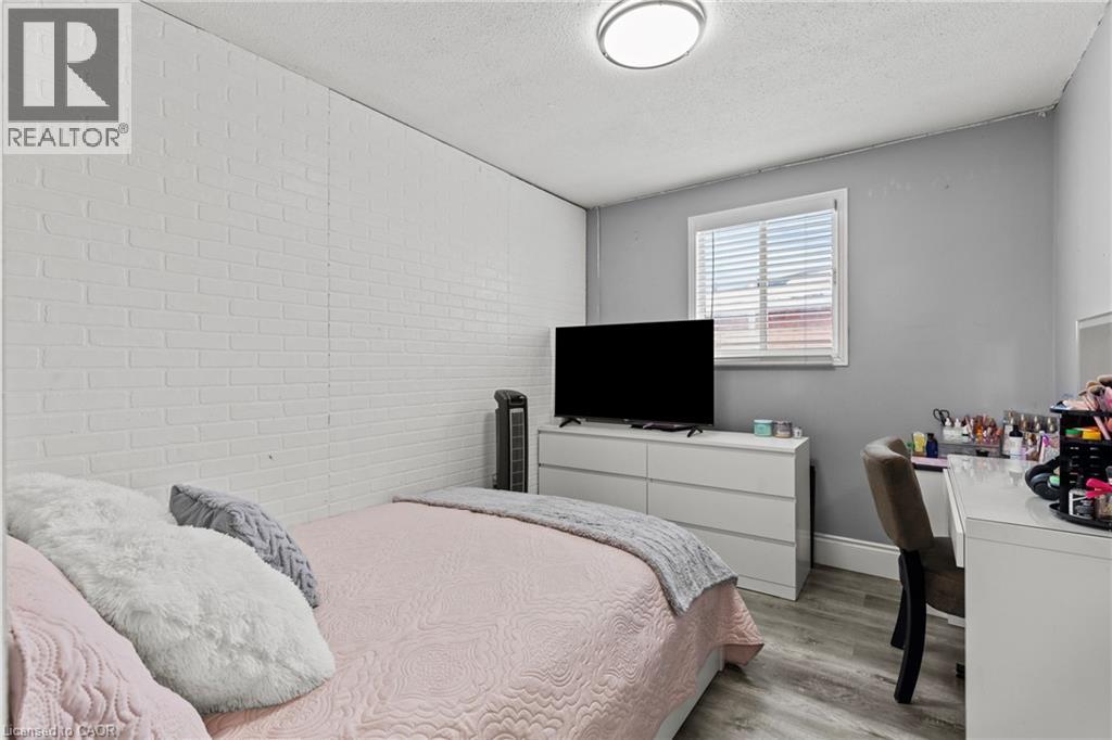 27 Barbara Court, Hamilton, Ontario  L8W 2M1 - Photo 28 - 40804846