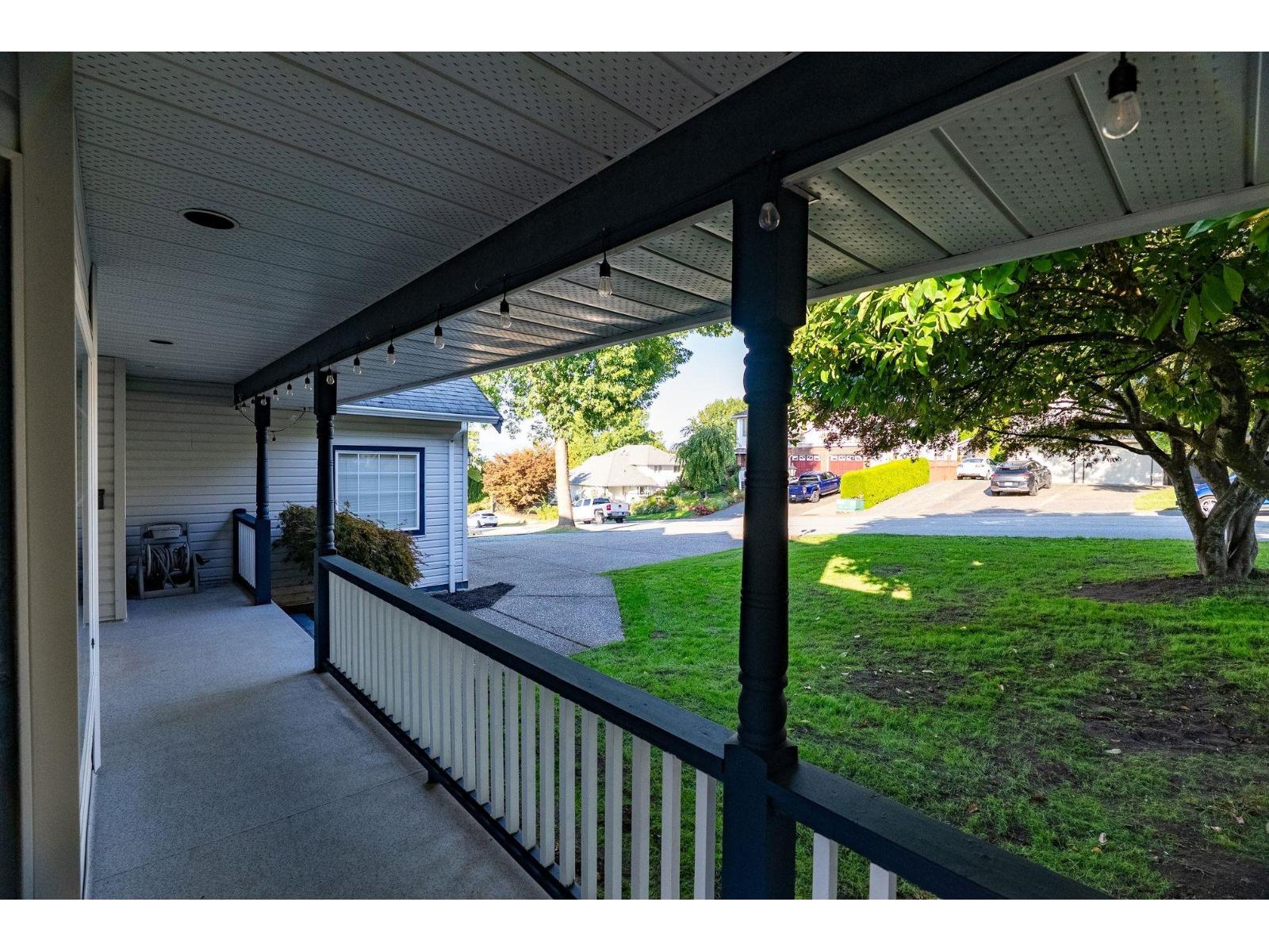 5453 Highroad Crescent, Promontory, Chilliwack, British Columbia  V2R 3Y1 - Photo 5 - R3091525