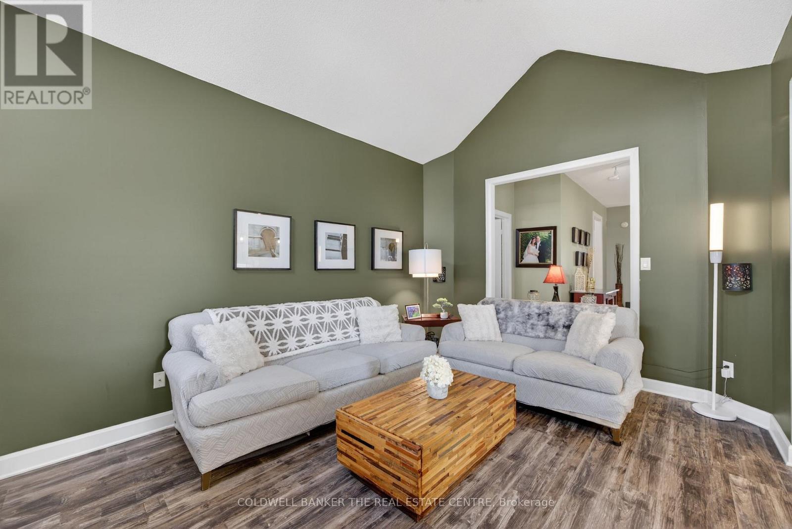 33 Booth Street, Bradford West Gwillimbury, Ontario  L3Z 0A4 - Photo 22 - N12804966