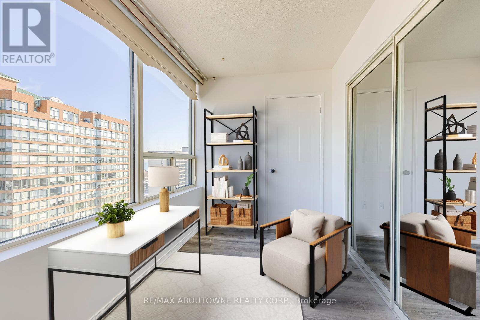 1705 - 1270 Maple Crossing Boulevard, Burlington, Ontario  L7S 2J3 - Photo 19 - W12778024