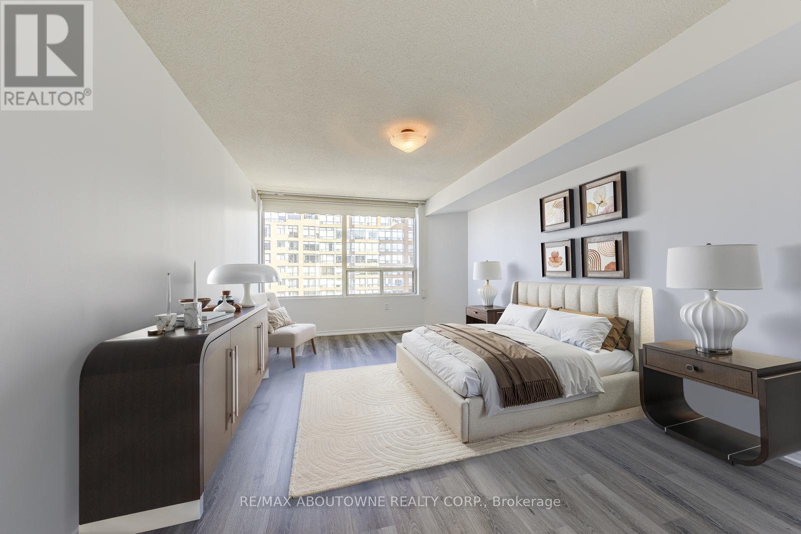 1705 - 1270 Maple Crossing Boulevard, Burlington, Ontario  L7S 2J3 - Photo 24 - W12778024