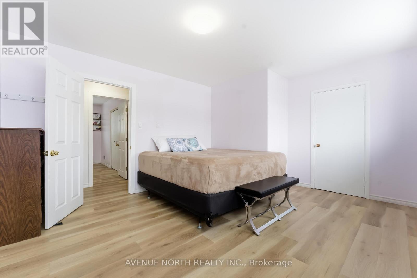 923 Pinecrest Road, Ottawa, Ontario  K2B 6B1 - Photo 18 - X12810186