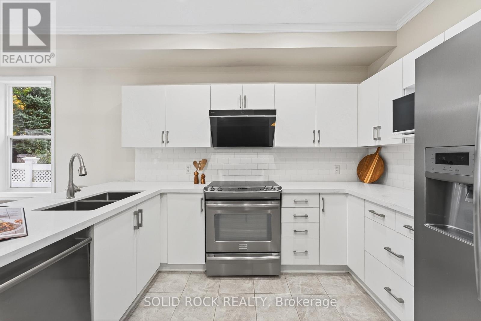 50 Insmill Crescent, Ottawa, Ontario  K2T 1G4 - Photo 17 - X12810196