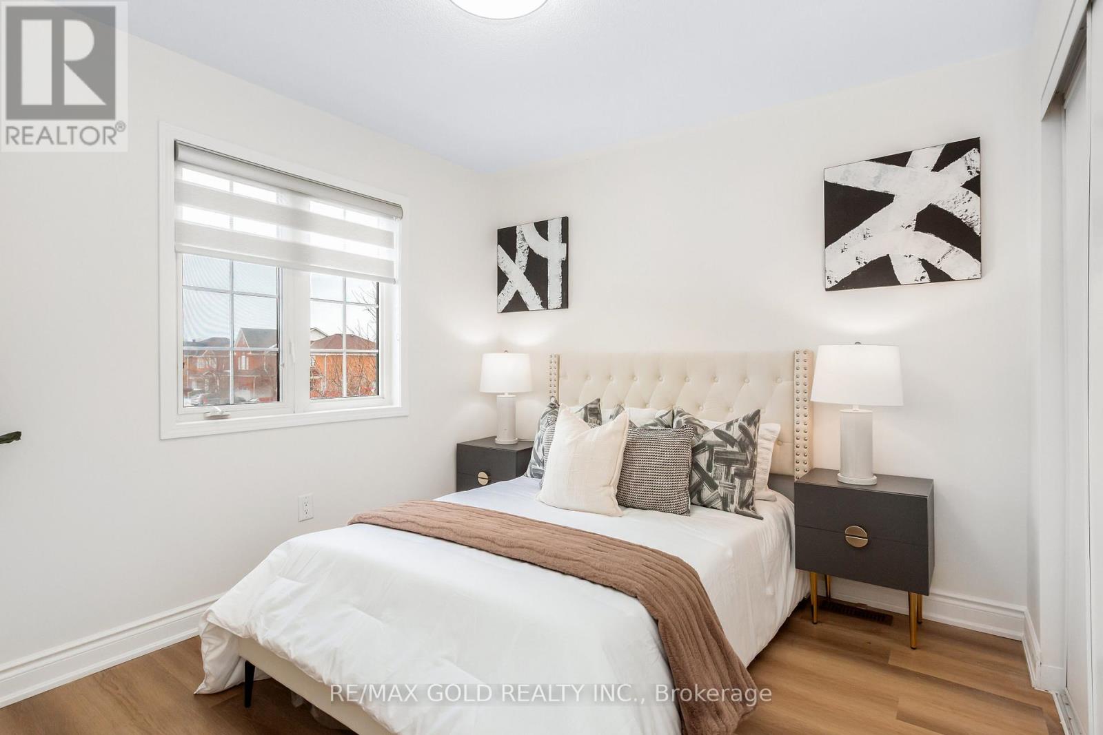 70 Livingston Road, Milton, Ontario  L9T 6B6 - Photo 36 - W12808800