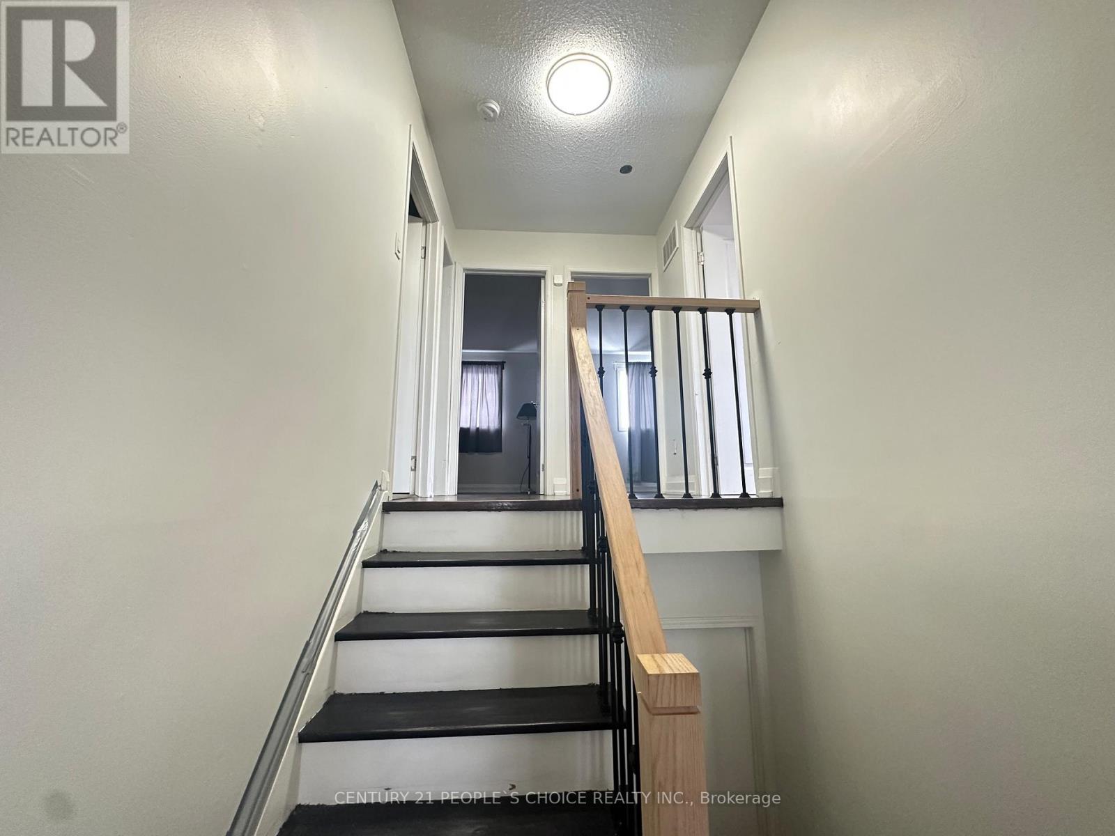 Upper - 82 John Lindsay Court, Toronto, Ontario  M3L 2K1 - Photo 4 - W12790776