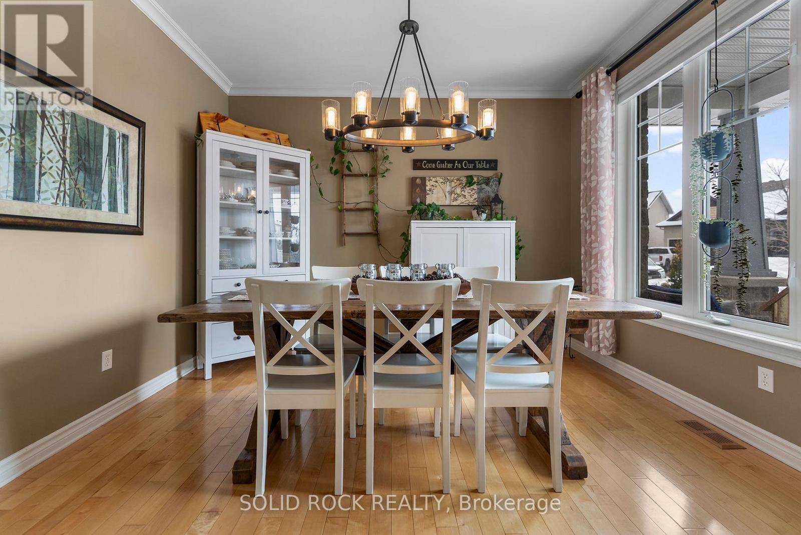 182 Arthur Street, Arnprior, Ontario  K7S 1A4 - Photo 6 - X12799918