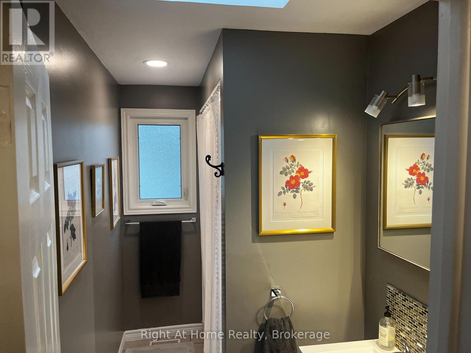 5224 Verhoeven Road, Burlington, Ontario  L7L 3A9 - Photo 16 - W12806674