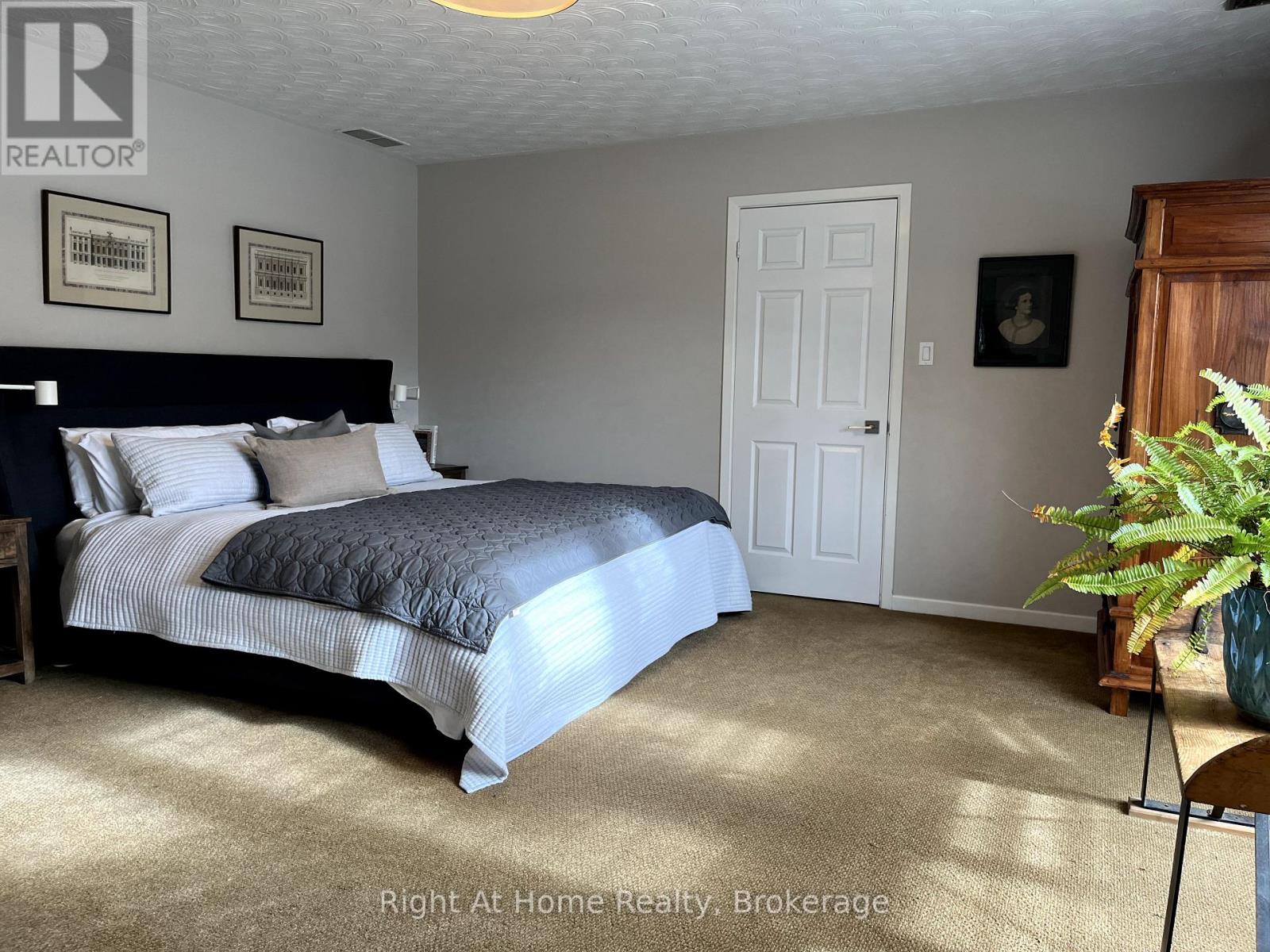 5224 Verhoeven Road, Burlington, Ontario  L7L 3A9 - Photo 17 - W12806674