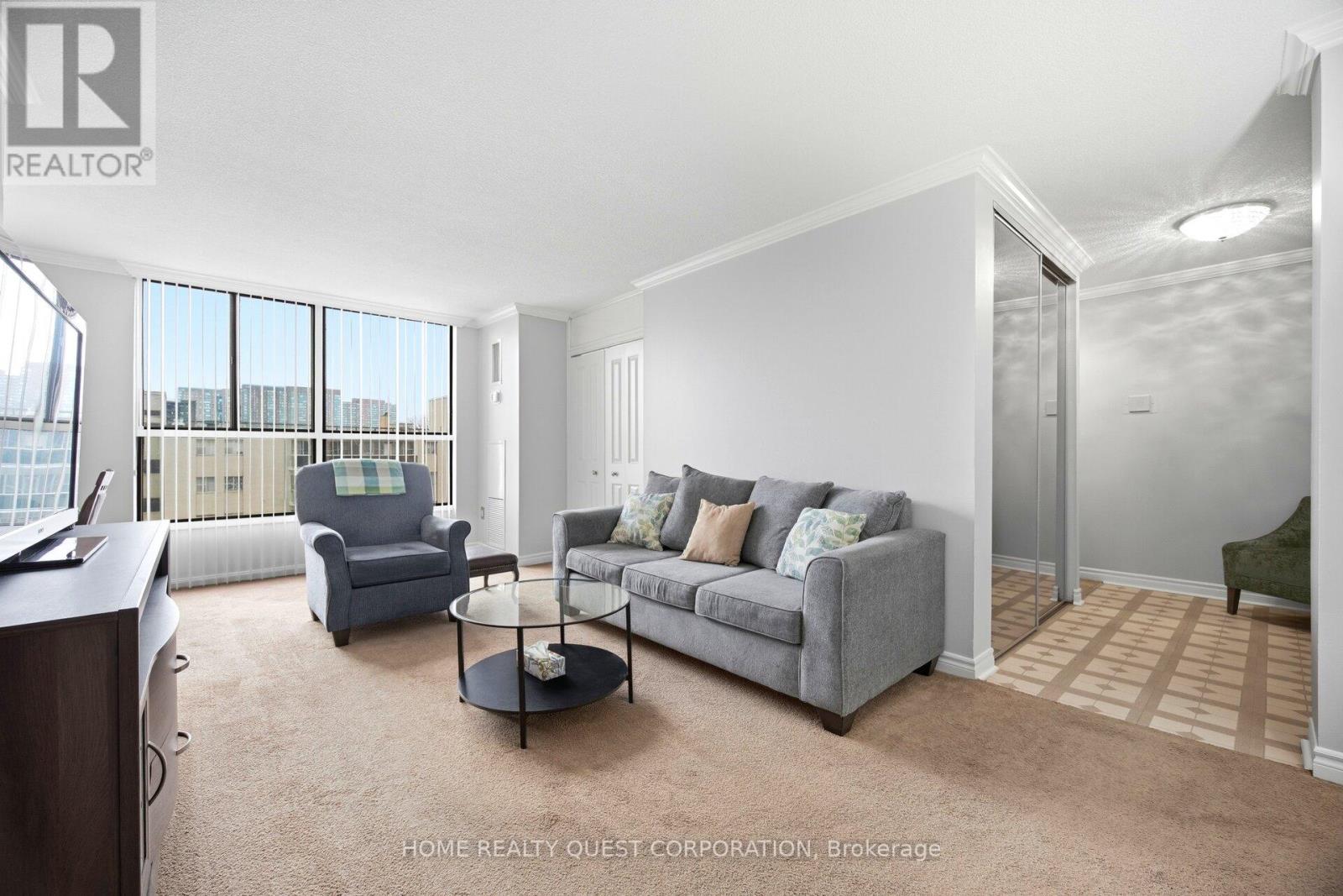 510 - 3170 Kirwin Avenue, Mississauga, Ontario  L5A 3R1 - Photo 6 - W12588798