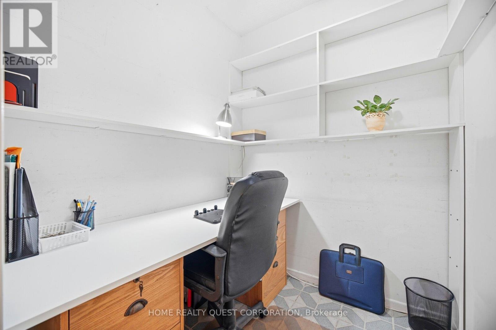 510 - 3170 Kirwin Avenue, Mississauga, Ontario  L5A 3R1 - Photo 17 - W12588798