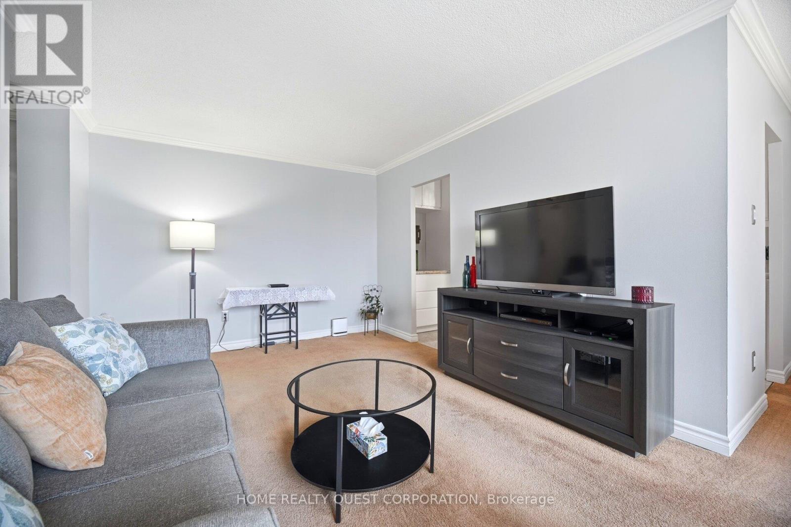 510 - 3170 Kirwin Avenue, Mississauga, Ontario  L5A 3R1 - Photo 5 - W12588798