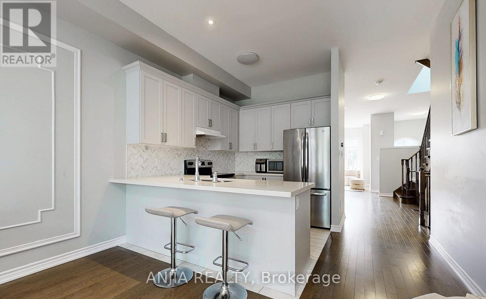 Main - 74 Church Street S, Richmond Hill, Ontario L4C 1W3 - Photo 11 - N12810222