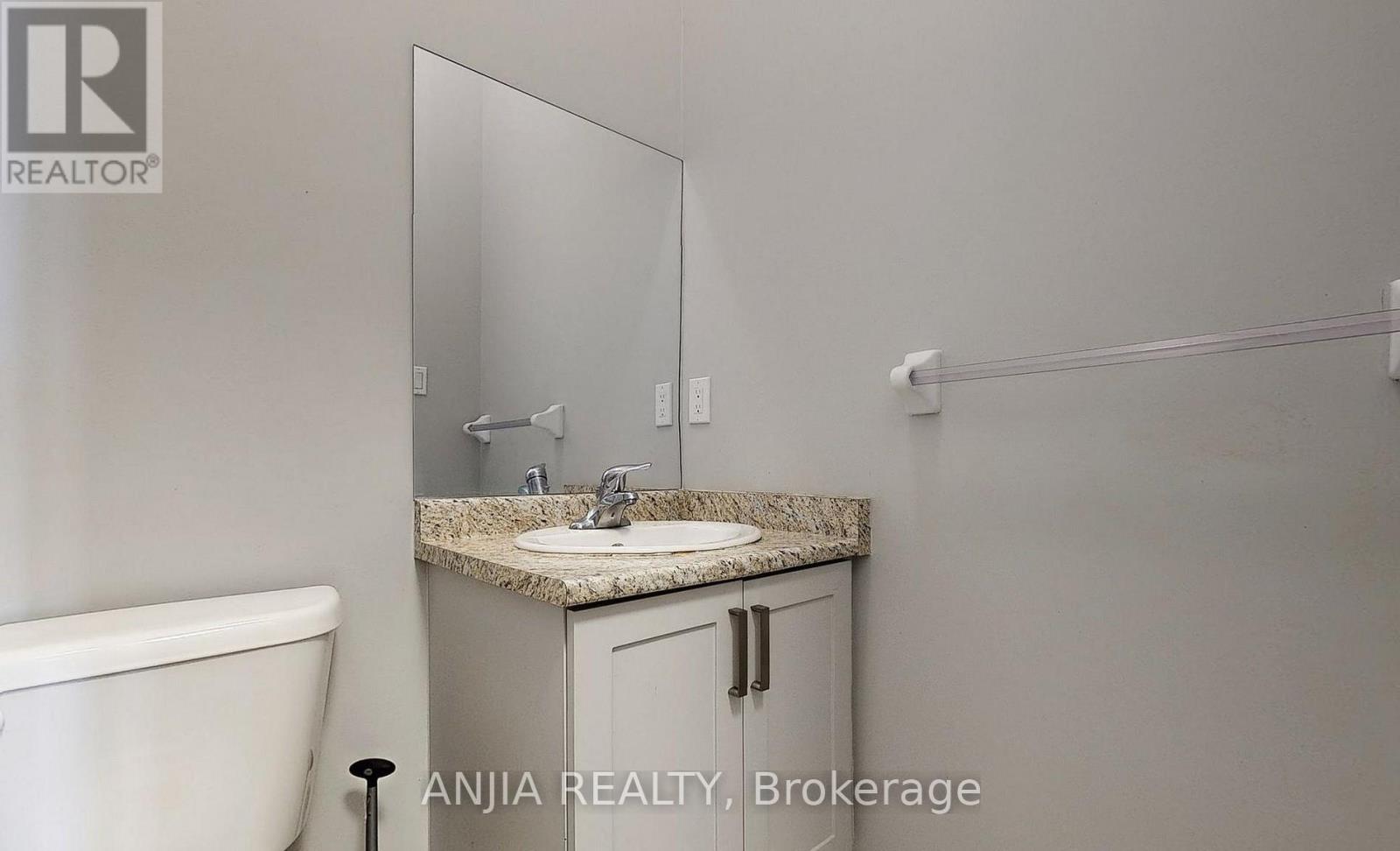 Main - 74 Church Street S, Richmond Hill, Ontario L4C 1W3 - Photo 14 - N12810222