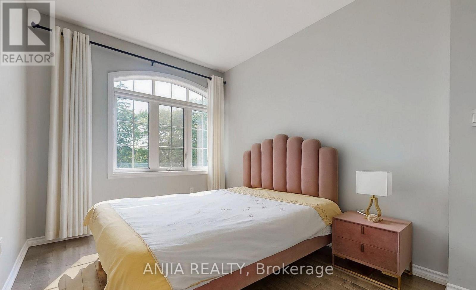 Main - 74 Church Street S, Richmond Hill, Ontario L4C 1W3 - Photo 18 - N12810222