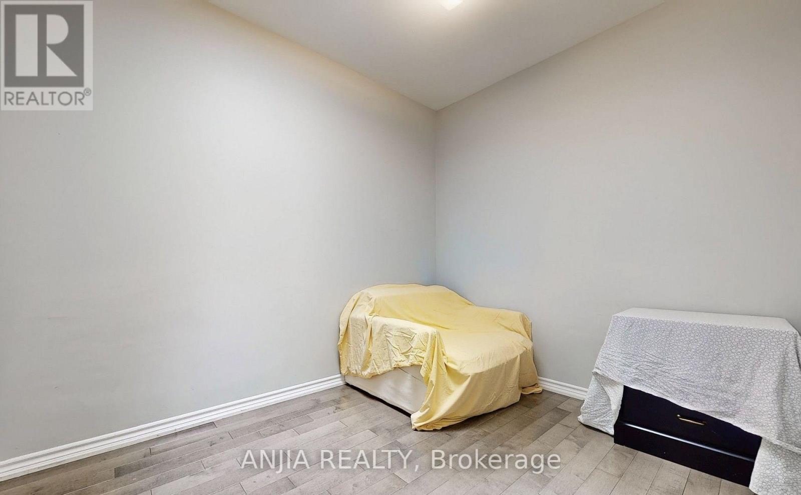 Main - 74 Church Street S, Richmond Hill, Ontario L4C 1W3 - Photo 20 - N12810222