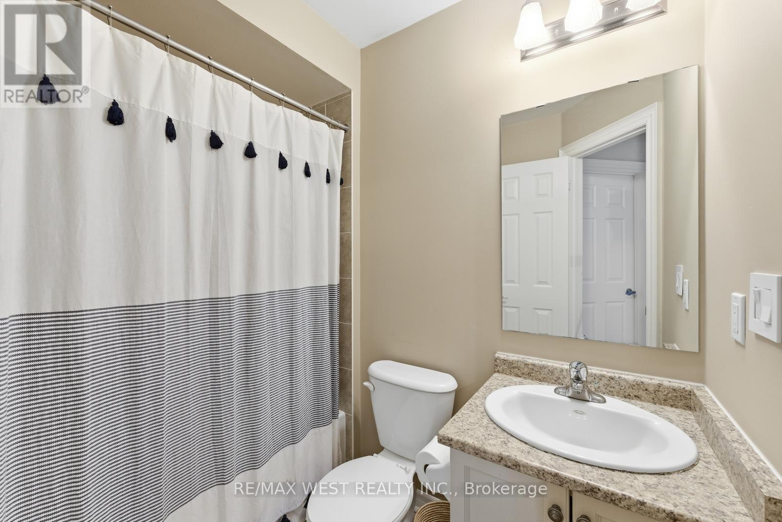 4753 Highway 7, Vaughan, Ontario  L4L 1S6 - Photo 26 - N12810224