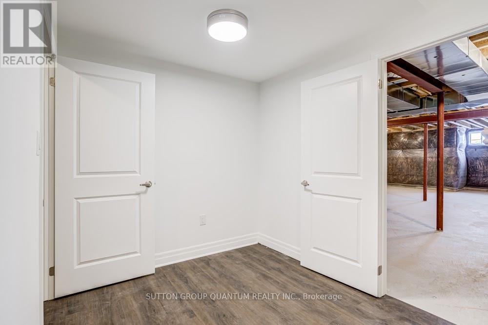 1219 Black Bear Trail, Oakville, Ontario  L6H 8B1 - Photo 38 - W12810210