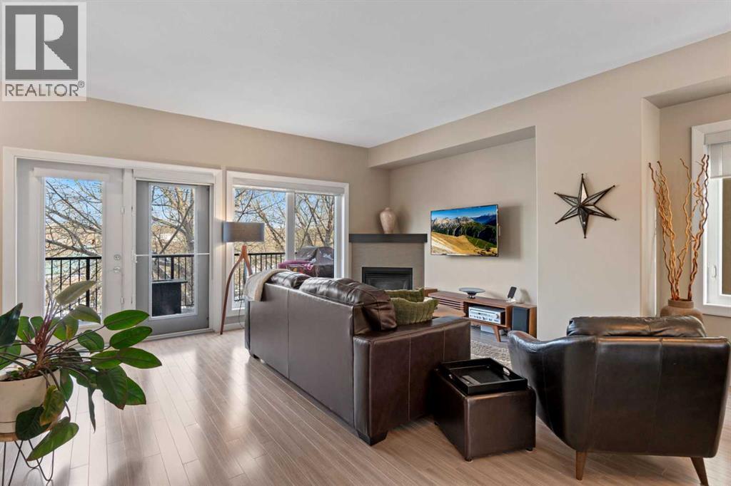 403 Valley Ridge Manor Nw, Calgary, Alberta  T3B 6C4 - Photo 17 - A2283372